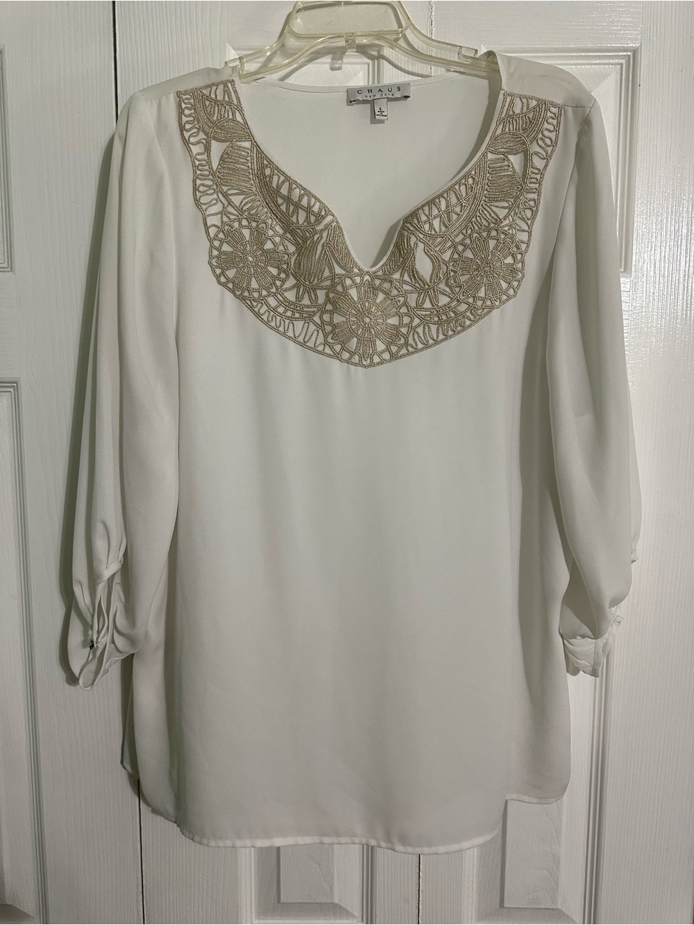 Chaus New York Ivory Embroidered Blouse – Size Large